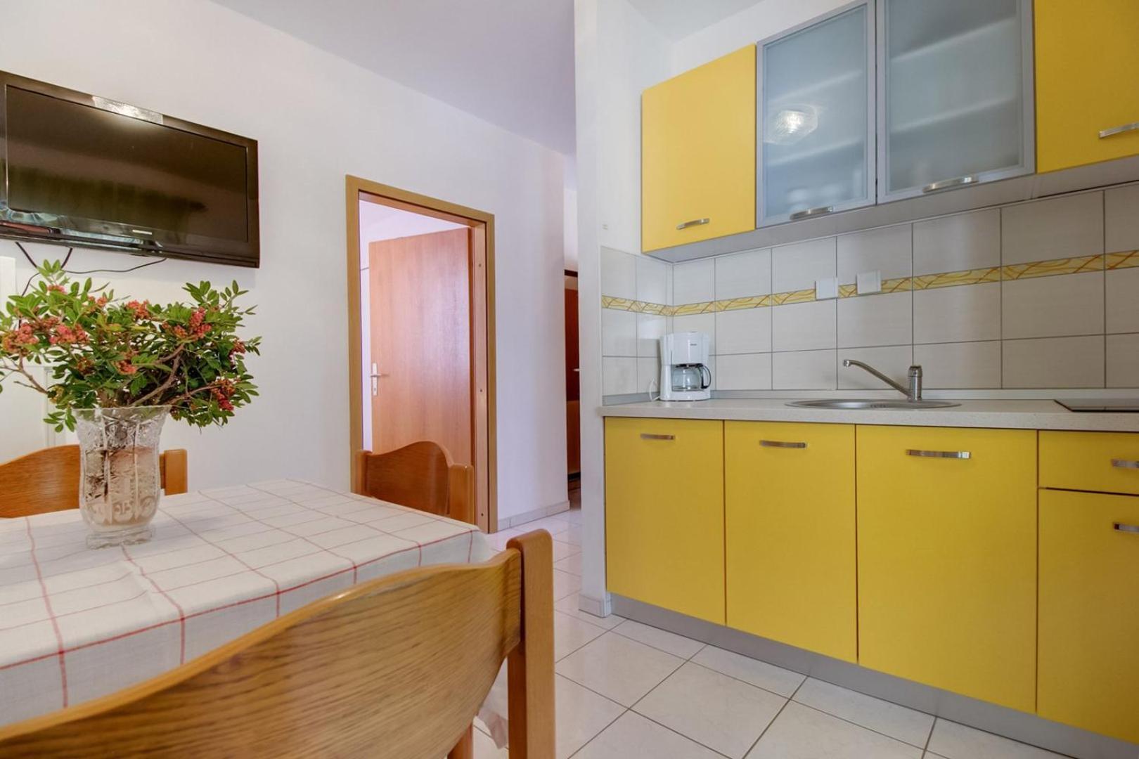 House Prica Hotell Mali Lošinj Eksteriør bilde