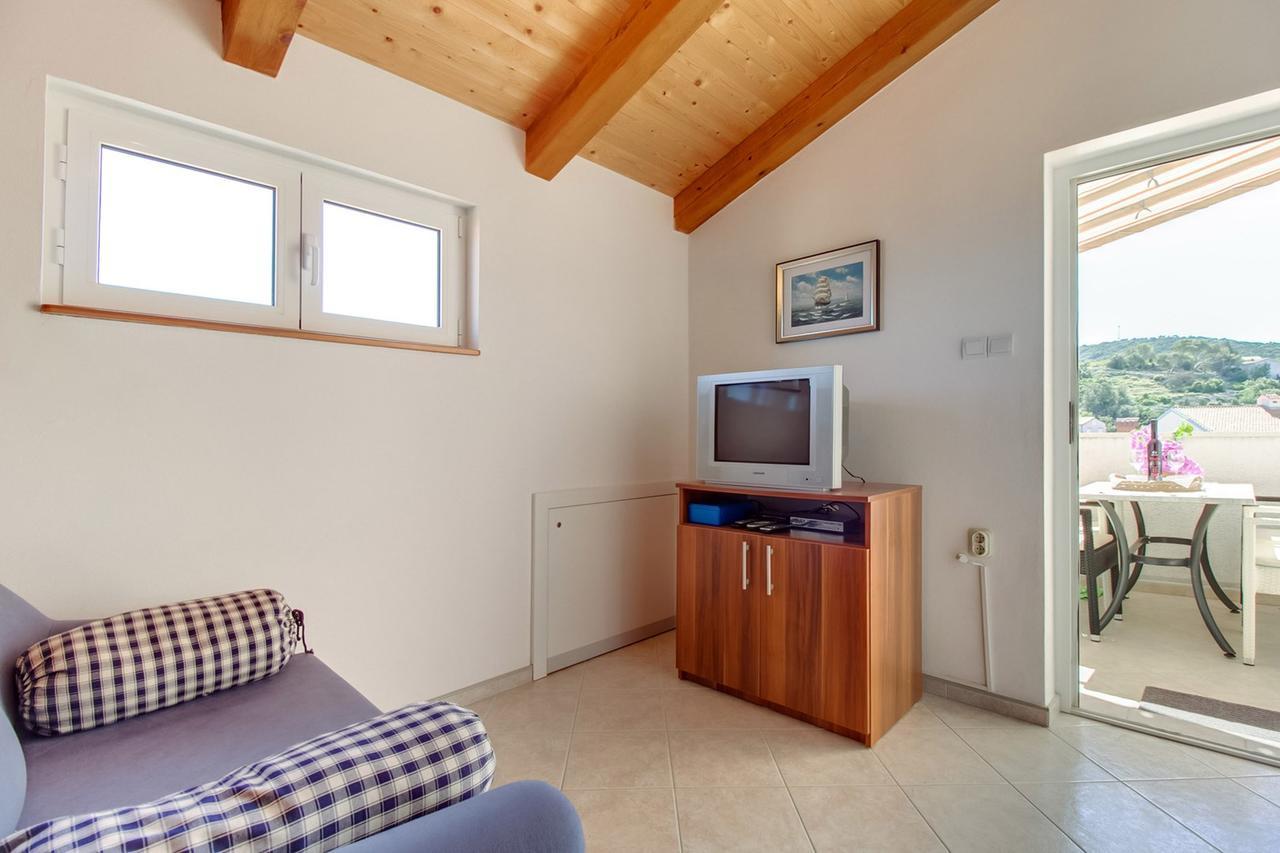House Prica Hotell Mali Lošinj Eksteriør bilde