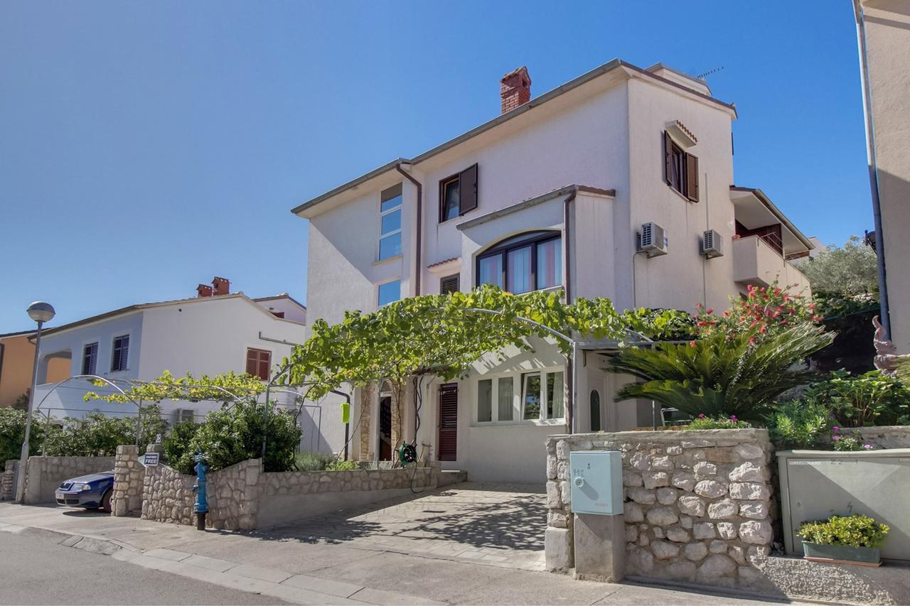 House Prica Hotell Mali Lošinj Eksteriør bilde